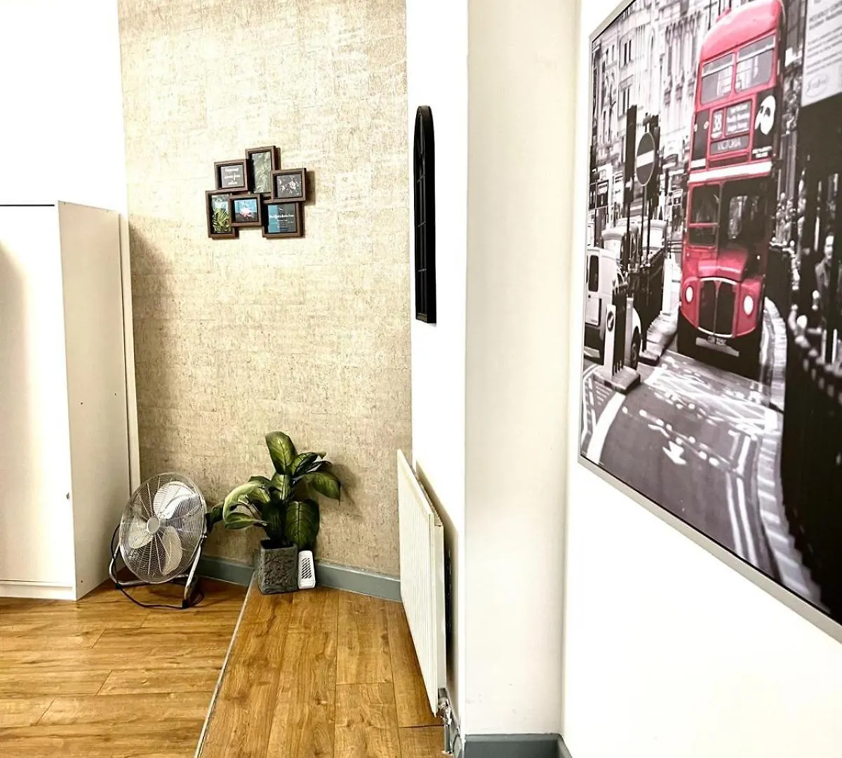 Apartment Specious Studio Flat In A Good Location London United Kingdom
